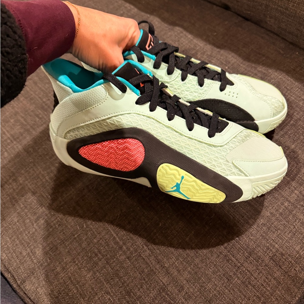 Jordan 2 Tatum Vortex sz 6.5